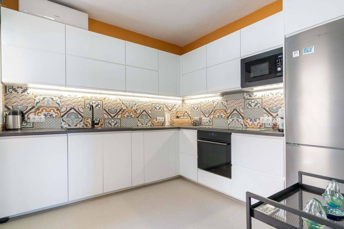 3 bedroom Townhouse for sale in Benalmadena with pool garage - € 495,000 (Ref: 9872615)