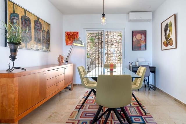 3 soveværelse Byhus til salg i Benalmádena med swimmingpool garage - € 495.000 (Ref: 9872615)