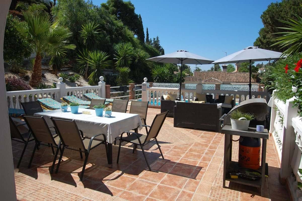 Chalet de 5 habitaciones en Mijas en venta con piscina garaje - 695.000 € (Ref: 9872622)