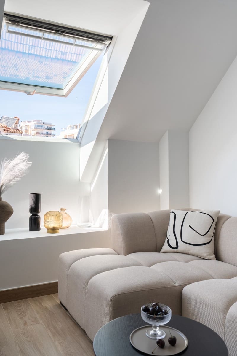 2 bedroom Apartment for sale in Fuengirola with pool - € 385,000 (Ref: 9872644)