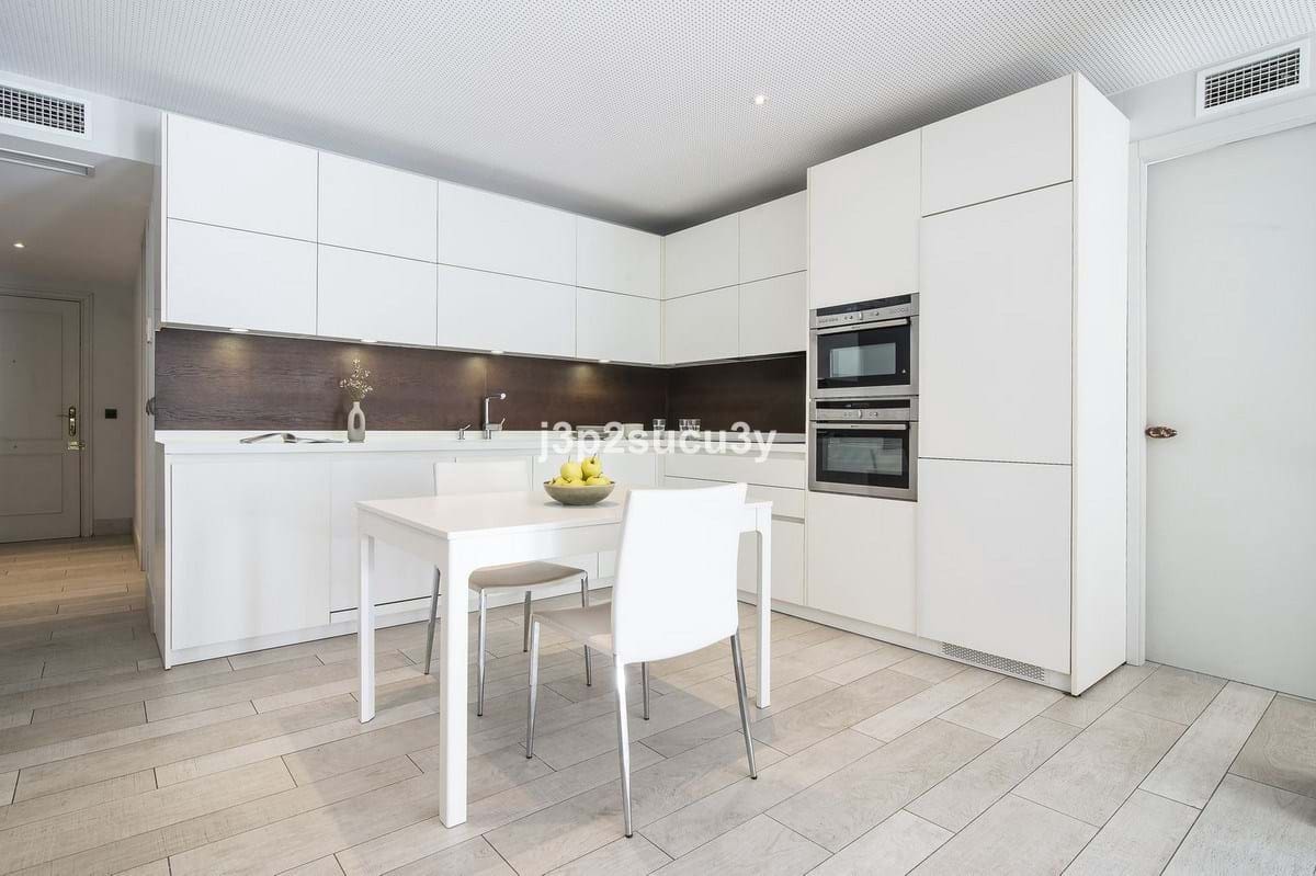 3 quarto Apartamento para venda em Marbella com piscina garagem - 465 000 € (Ref: 9872646)