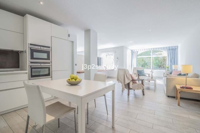3 Zimmer Apartment zu verkaufen in Marbella mit Pool Garage - 465.000 € (Ref: 9872646)