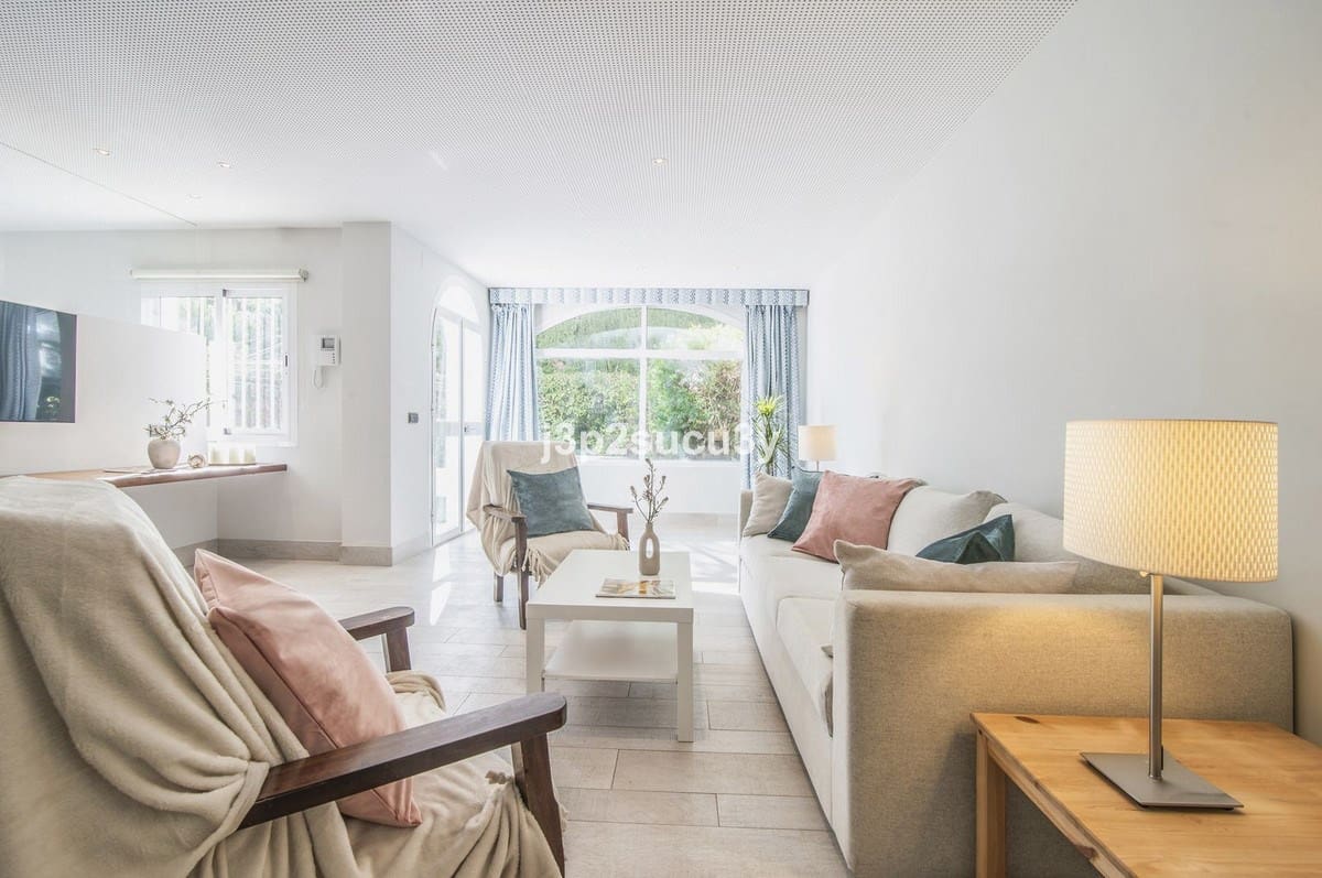 3 quarto Apartamento para venda em Marbella com piscina garagem - 465 000 € (Ref: 9872646)