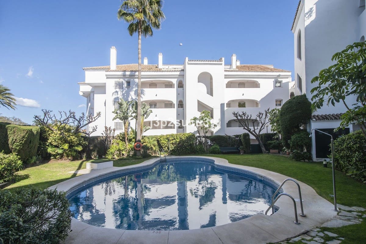 3 quarto Apartamento para venda em Marbella com piscina garagem - 465 000 € (Ref: 9872646)