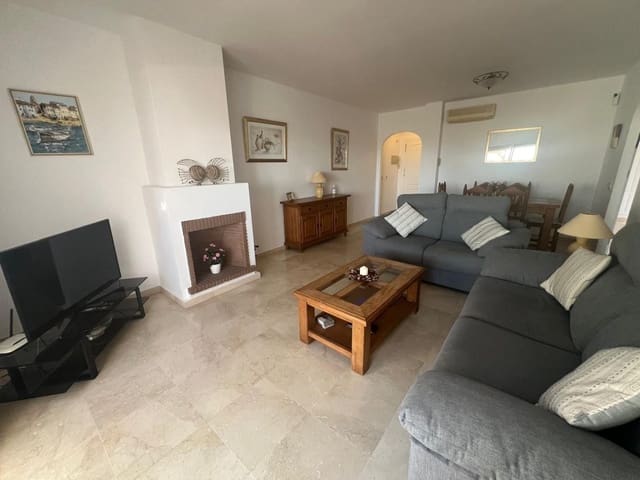 2 quarto Apartamento para venda em Estepona com piscina garagem - 339 000 € (Ref: 9906760)