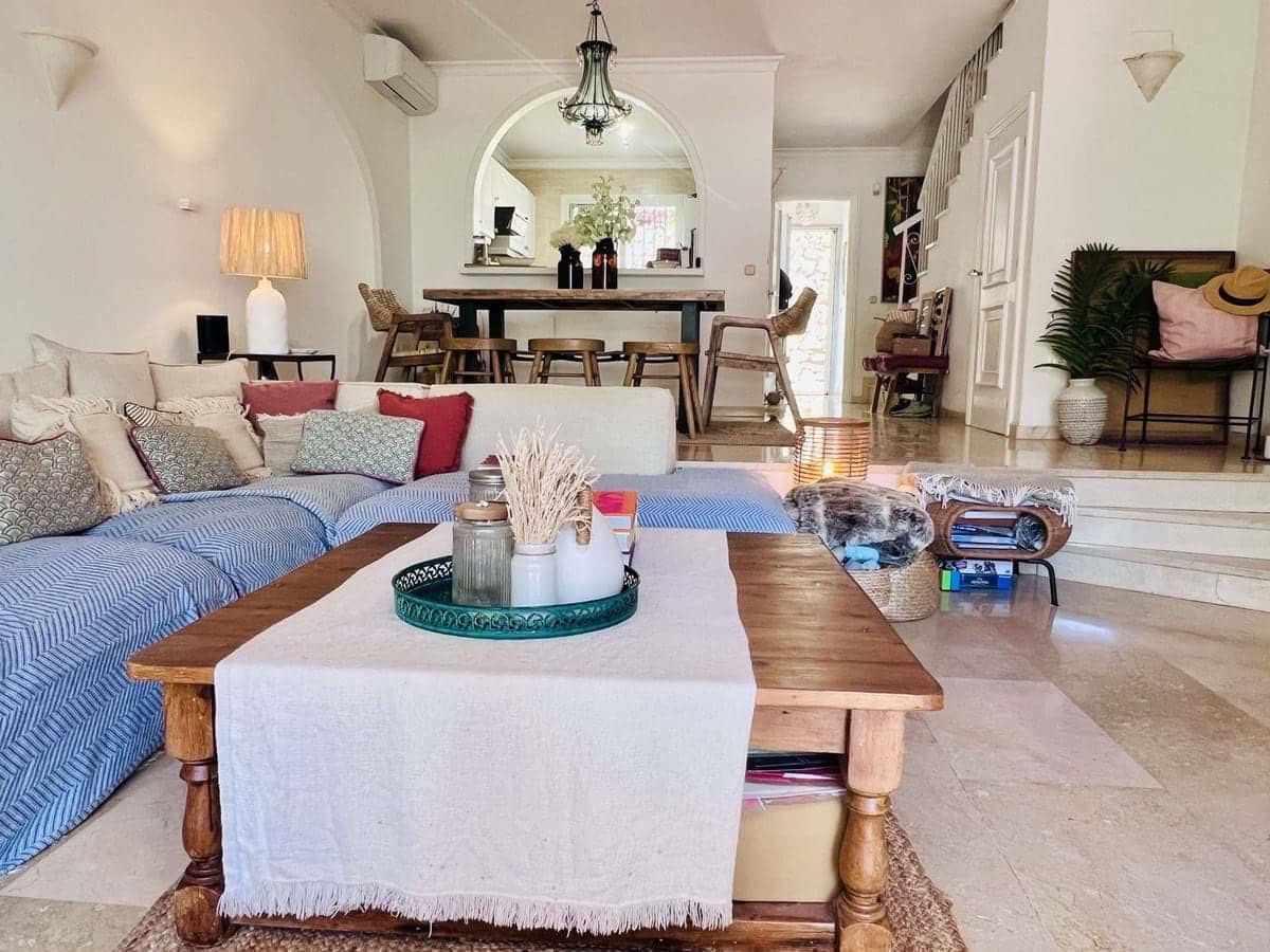 3 quarto Casa em Banda para venda em Estepona com piscina garagem - 495 000 € (Ref: 9906761)