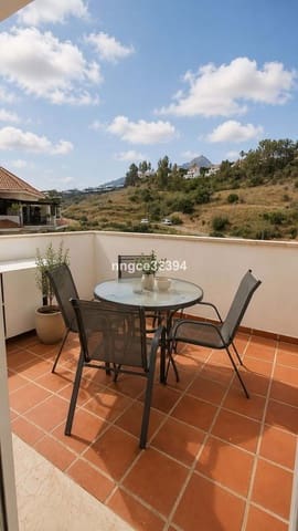 3 sypialnia Apartament na sprzedaż w Marbella z basenem garażem - 875 000 € (Ref: 9906763)