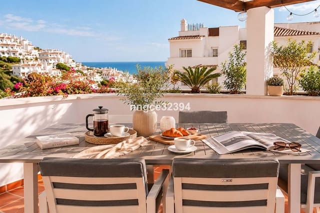 3 sypialnia Apartament na sprzedaż w Marbella z basenem garażem - 875 000 € (Ref: 9906763)