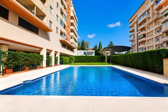 2 soveværelse Lejlighed til salg i Fuengirola med swimmingpool garage - € 388.000 (Ref: 9906772)
