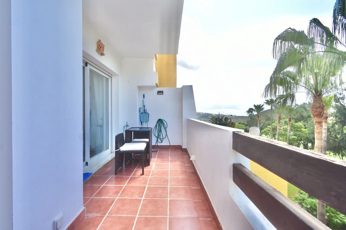 Apartamento de 2 habitaciones en Mijas en venta con piscina garaje - 285.000 € (Ref: 9906775)