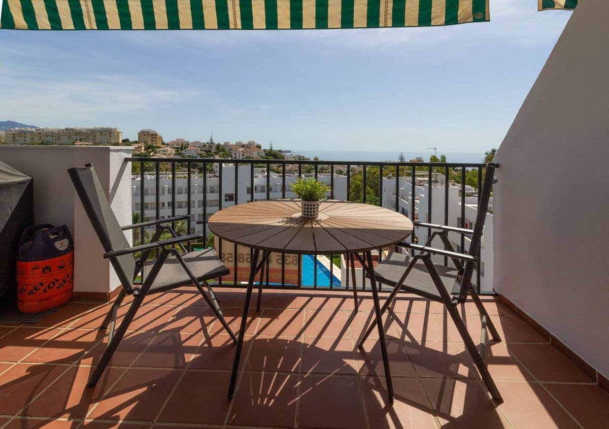 Apartamento de 2 habitaciones en Mijas en venta con piscina garaje - 285.000 € (Ref: 9906776)