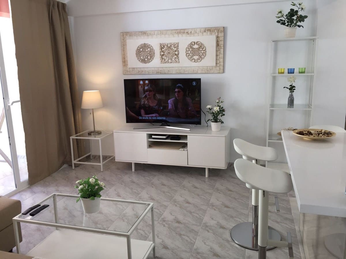 2 soveværelse Lejlighed til salg i Fuengirola - € 349.000 (Ref: 9906778)