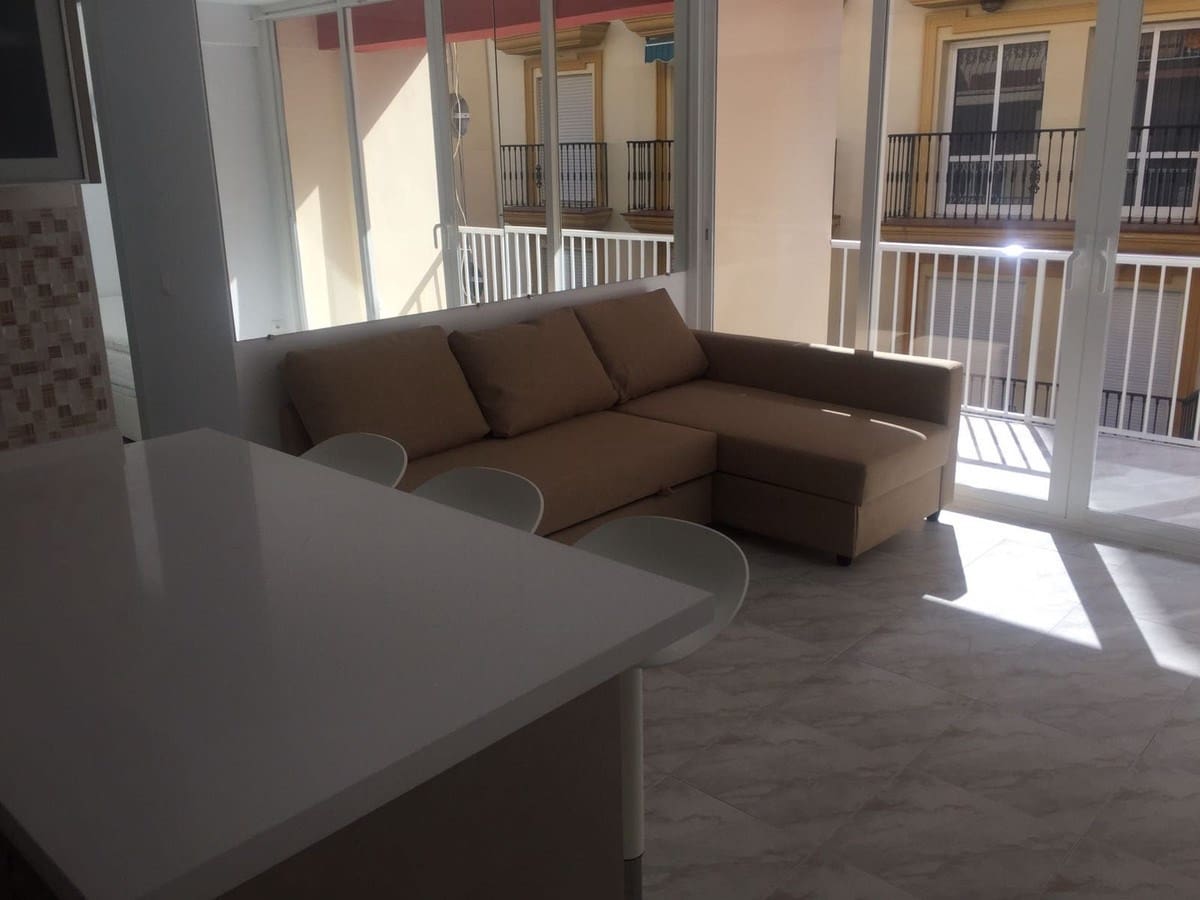 2 soveværelse Lejlighed til salg i Fuengirola - € 349.000 (Ref: 9906778)