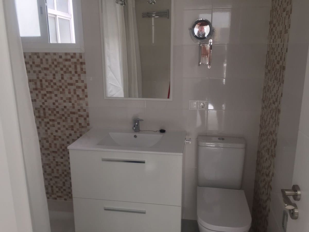 2 soveværelse Lejlighed til salg i Fuengirola - € 349.000 (Ref: 9906778)