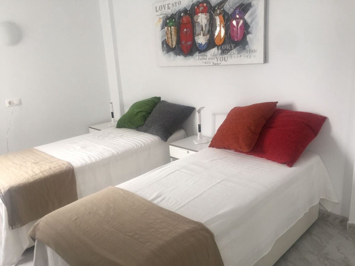 2 soveværelse Lejlighed til salg i Fuengirola - € 349.000 (Ref: 9906778)