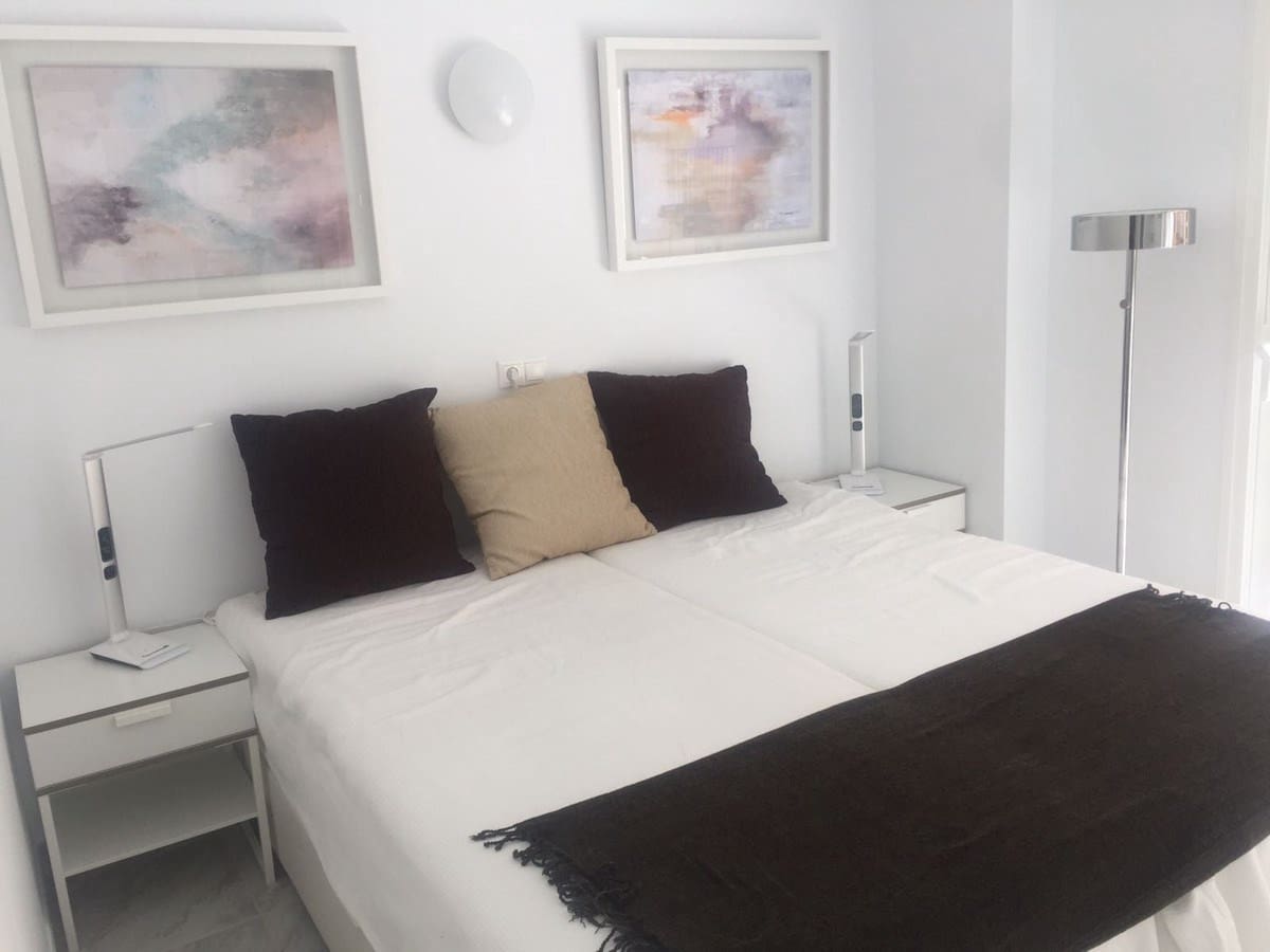 2 soveværelse Lejlighed til salg i Fuengirola - € 349.000 (Ref: 9906778)