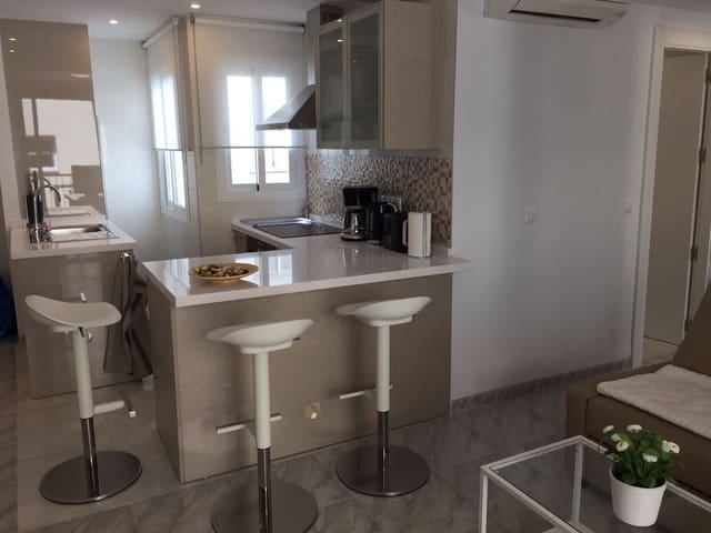 2 soveværelse Lejlighed til salg i Fuengirola - € 349.000 (Ref: 9906778)