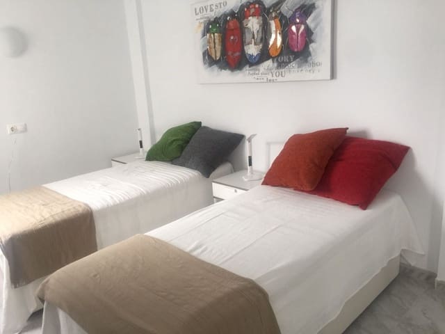 2 soveværelse Lejlighed til salg i Fuengirola - € 349.000 (Ref: 9906778)