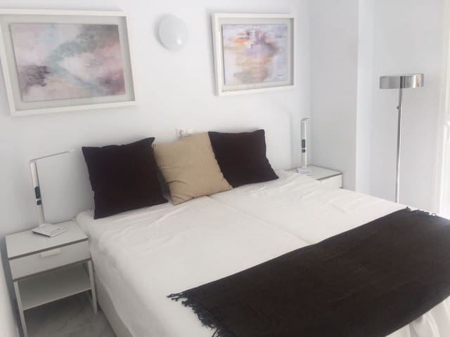 2 soveværelse Lejlighed til salg i Fuengirola - € 349.000 (Ref: 9906778)