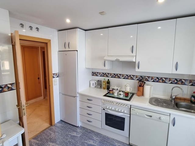 2 bedroom Apartment for sale in Selwo, Estepona with pool garage - € 420,000 (Ref: 9932045)
