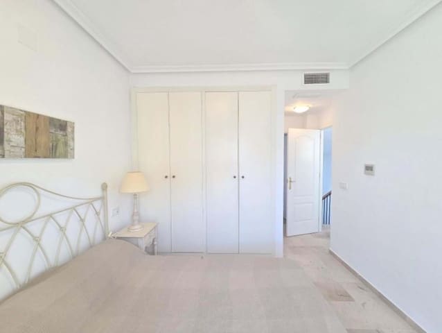 3 Zimmer Haus zu verkaufen in Casares mit Pool Garage - 339.000 € (Ref: 9932051)