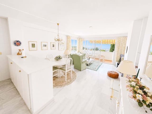 2 soveværelse Lejlighed til salg i Benalmádena med swimmingpool garage - € 320.000 (Ref: 9932161)