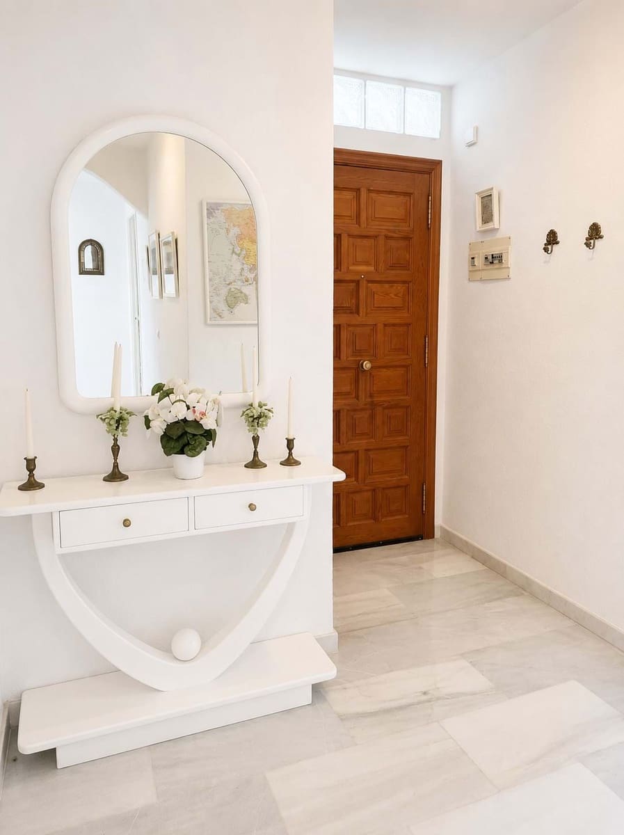 Apartamento de 2 habitaciones en Benalmádena en venta con piscina garaje - 320.000 € (Ref: 9932161)