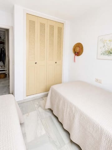2 soveværelse Lejlighed til salg i Benalmádena med swimmingpool garage - € 320.000 (Ref: 9932161)