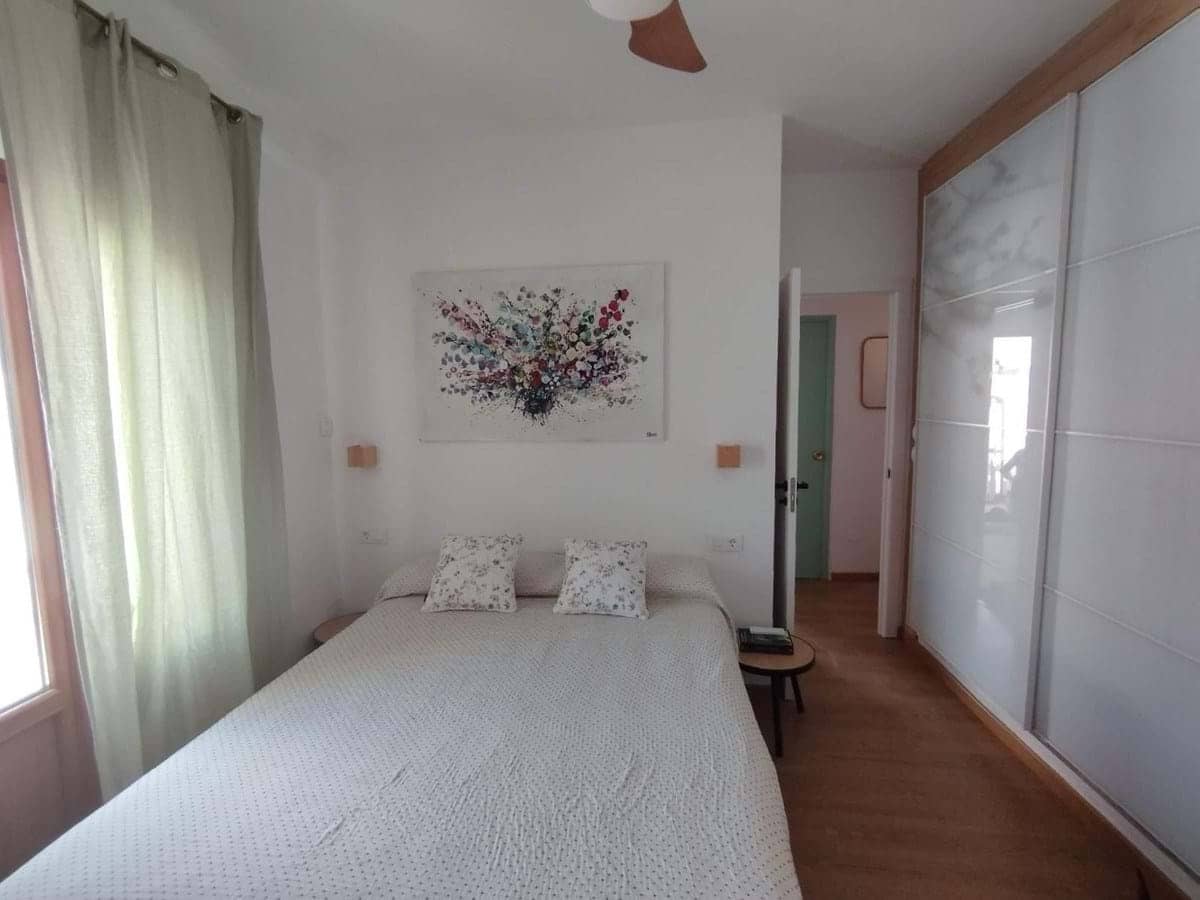 2 slaapkamer Huis te koop in Estepona met garage - € 920.000 (Ref: 9932169)