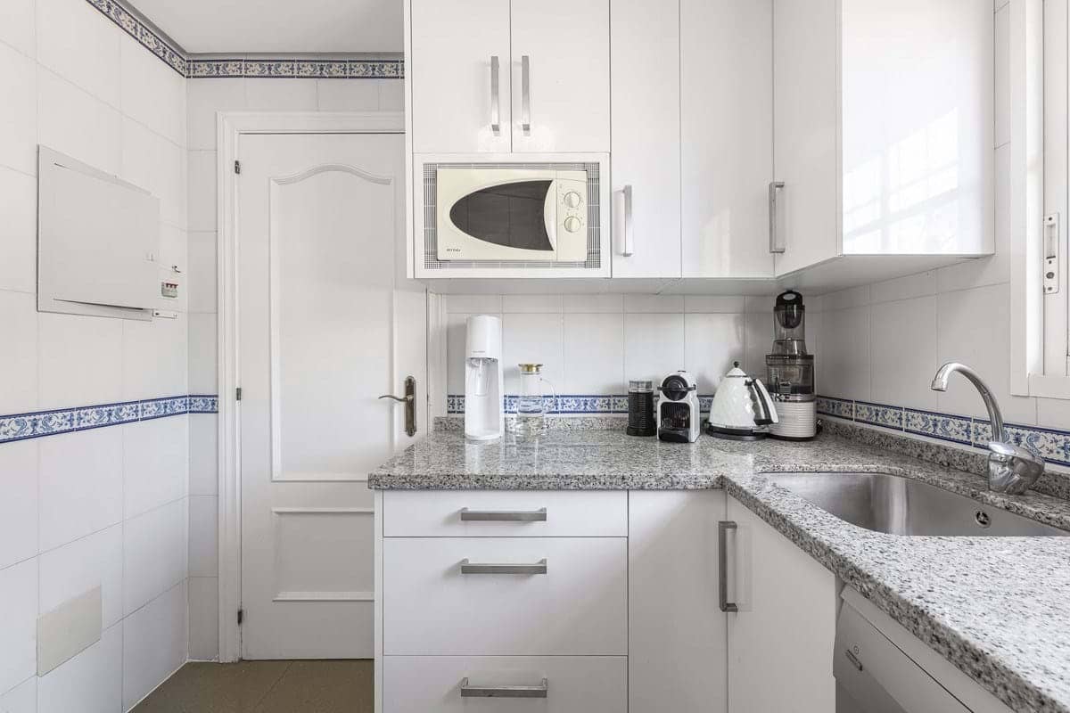 3 camera da letto Casa in vendita in New Golden Mile con piscina garage - 495.000 € (Rif: 9932170)