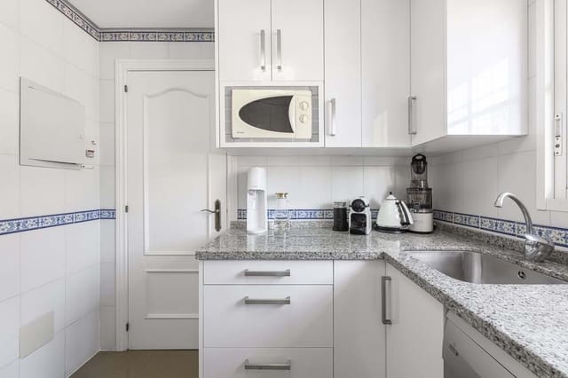 3 camera da letto Casa in vendita in Selwo, Estepona con piscina garage - 495.000 € (Rif: 9932170)