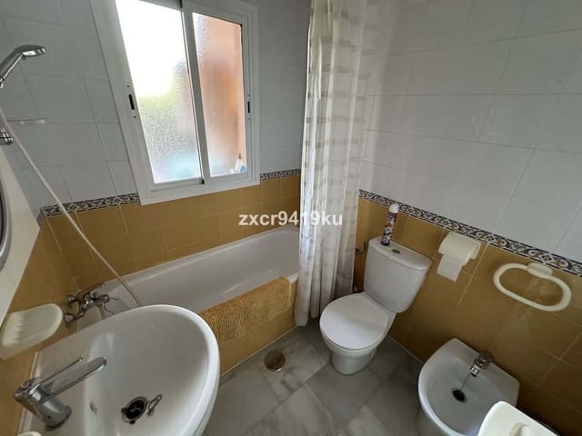 3 soverom Leilighet til salgs i Marbella med svømmebasseng garasje - € 480 000 (Ref: 9932574)