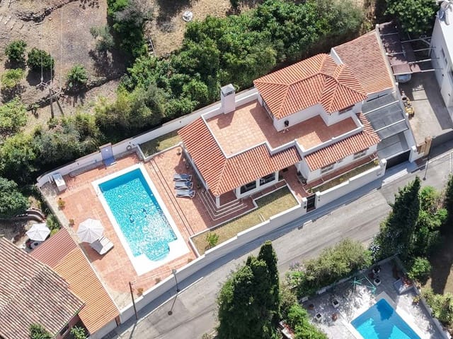 3 soveværelse Villa til salg i Benalmádena med swimmingpool garage - € 895.000 (Ref: 9932575)
