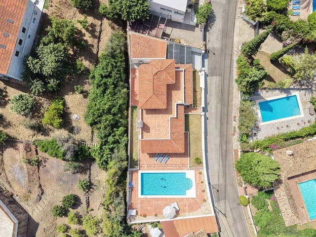 3 soveværelse Villa til salg i Benalmádena med swimmingpool garage - € 895.000 (Ref: 9932575)
