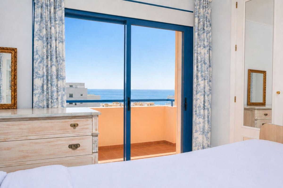 3 bedroom Apartment for sale in Marbella with pool garage - € 730,000 (Ref: 9941526)