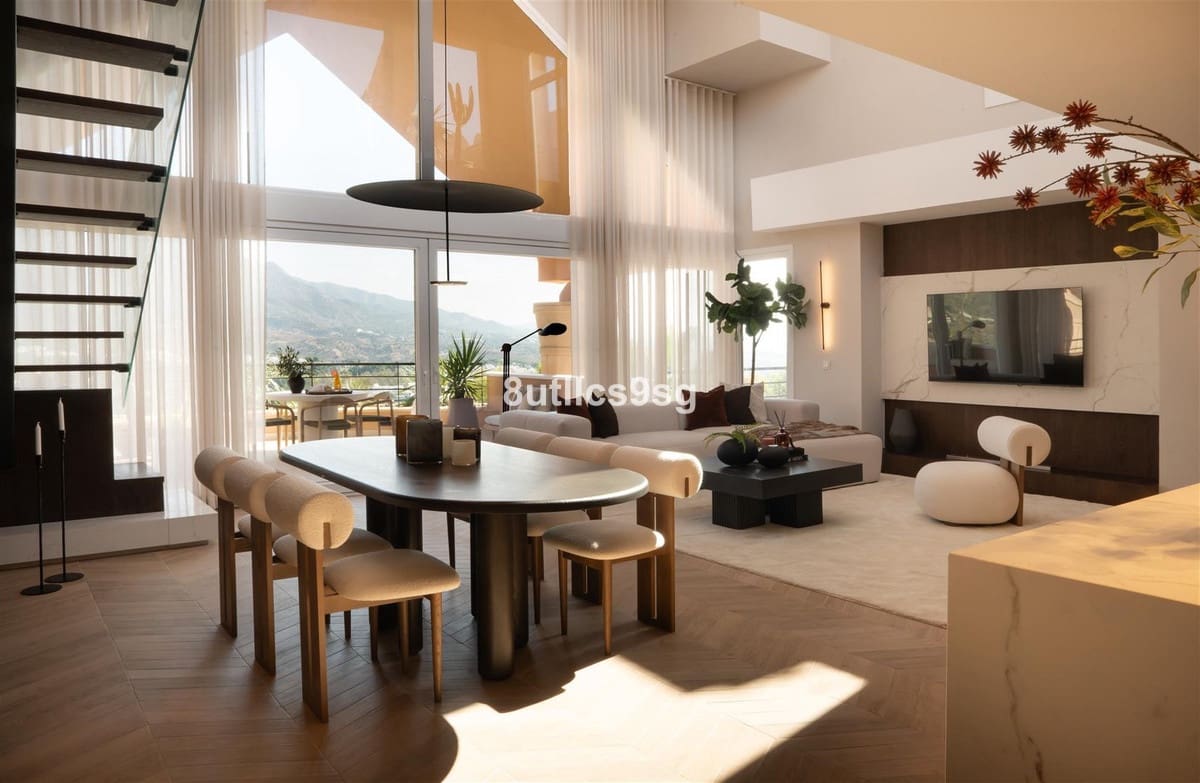 3 bedroom Apartment for sale in Marbella with pool garage - € 2,695,000 (Ref: 9941527)