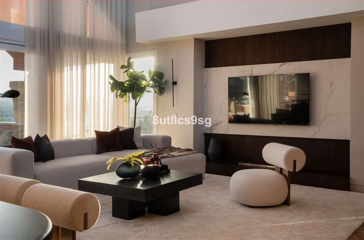 3 bedroom Apartment for sale in Marbella with pool garage - € 2,695,000 (Ref: 9941527)