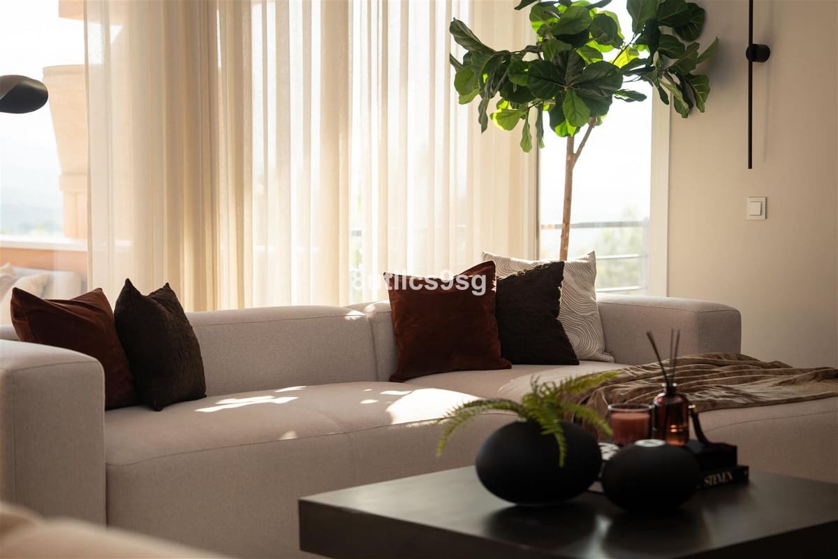 3 bedroom Apartment for sale in Marbella with pool garage - € 2,695,000 (Ref: 9941527)