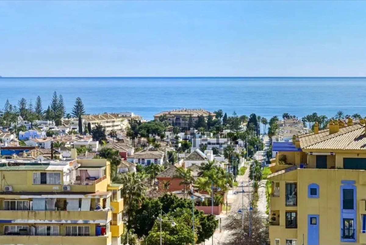 3 sovrum Lägenhet till salu i Marbella med garage - 675 000 € (Ref: 9941528)