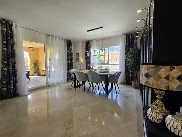 3 chambre Appartement à vendre à Mijas avec piscine garage - 429 000 € (Ref: 9941530)
