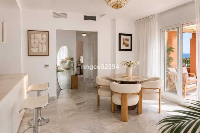 Apartamento de 2 habitaciones en Elviria, Marbella en venta con piscina garaje - 439.900 € (Ref: 9941536)