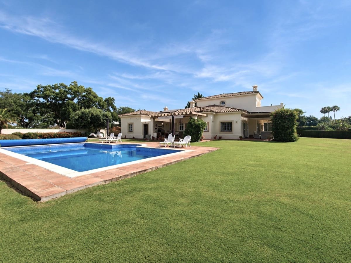 5 soverom Villa til salgs i Cadiz by med svømmebasseng garasje - € 1 750 000 (Ref: 9941539)