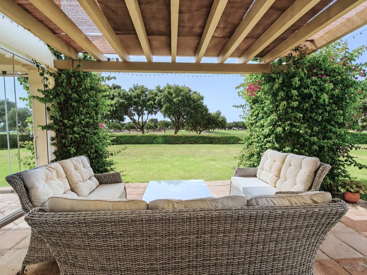 5 soverom Villa til salgs i Cadiz by med svømmebasseng garasje - € 1 750 000 (Ref: 9941539)