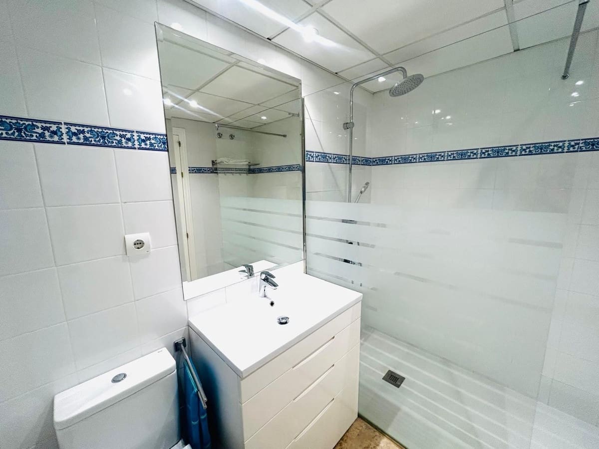 2 sypialnia Apartament na sprzedaż w Marbella z basenem garażem - 635 000 € (Ref: 9941540)