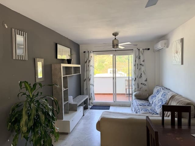 2 soverom Leilighet til salgs i Benalmádena med svømmebasseng garasje - € 369 995 (Ref: 9941544)