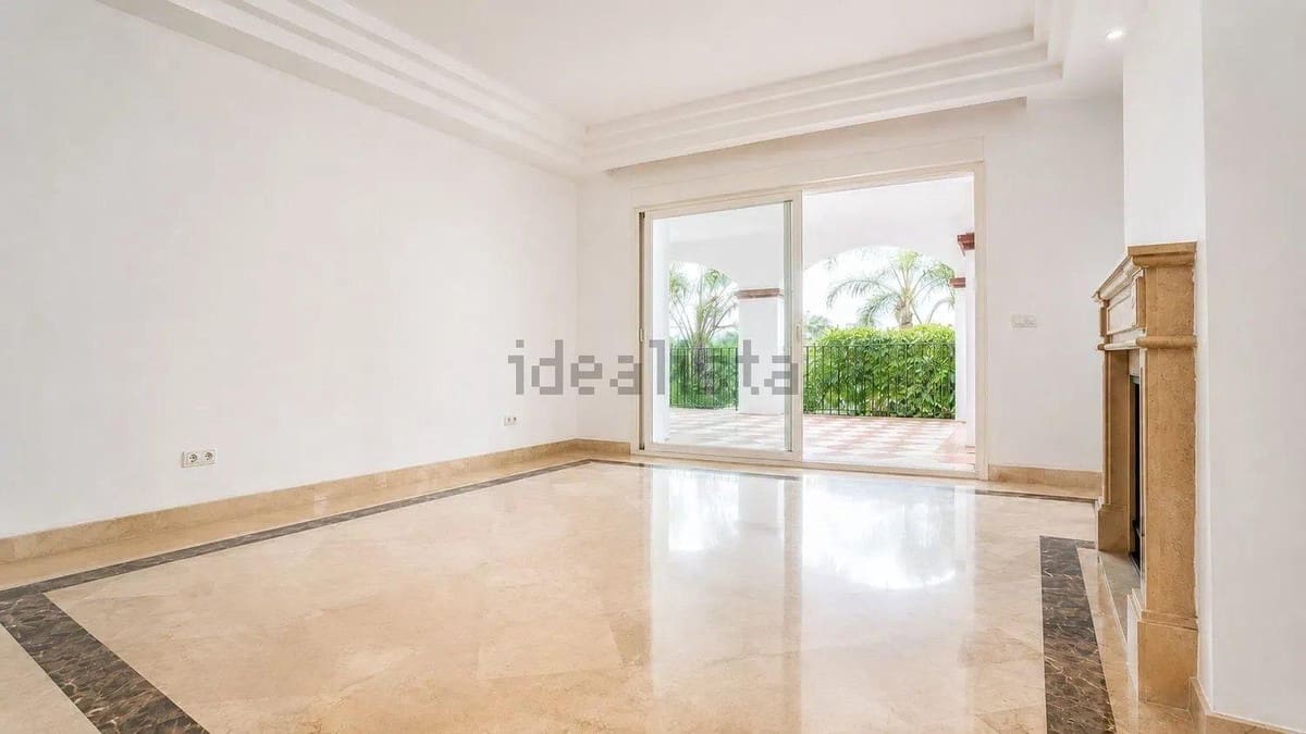 3 soverom Leilighet til salgs i Marbella med svømmebasseng garasje - € 1 150 000 (Ref: 9941546)