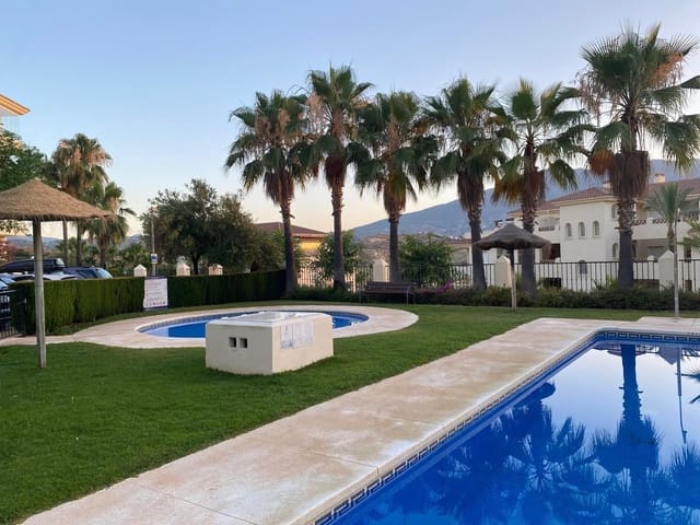 3 bedroom Apartment for sale in Mijas with pool garage - € 570,000 (Ref: 9954557)
