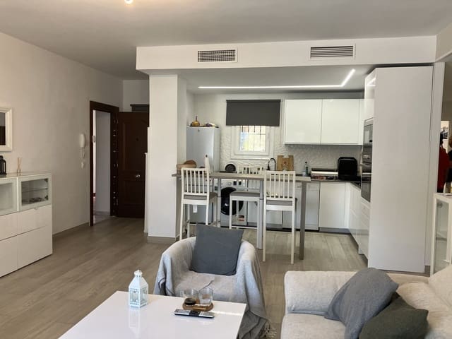 2 bedroom Apartment for sale in Marbella - € 680,000 (Ref: 9954558)