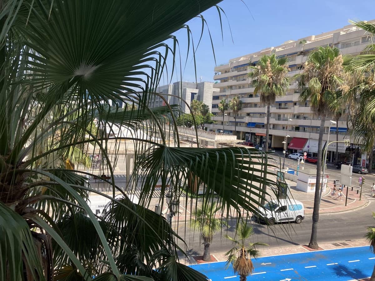 Apartamento de 2 habitaciones en Marbella en venta - 680.000 € (Ref: 9954558)