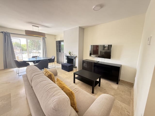 2 chambre Appartement à vendre à Marbella avec piscine - 539 000 € (Ref: 9961862)